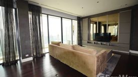 3 Bedroom Condo for sale in Le Raffine Sukhumvit 24, Khlong Tan, Bangkok near BTS Phrom Phong