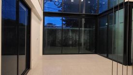 3 Bedroom Townhouse for sale in Authen Ladprao-Nakniwat, Lat Phrao, Bangkok