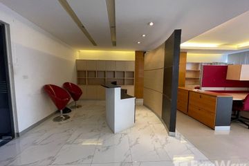 Office for rent in Monterey Place, Khlong Toei, Bangkok near MRT Queen Sirikit National Convention Centre