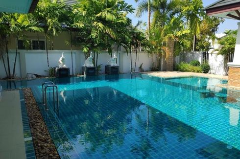 4 Bedroom Villa for sale in Baan Dusit Village, Huai Yai, Chonburi