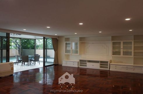 3 Bedroom Condo for rent in Phra Khanong Nuea, Bangkok