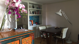 2 Bedroom Condo for sale in Bang Lamphu Lang, Bangkok near BTS Saphan Taksin