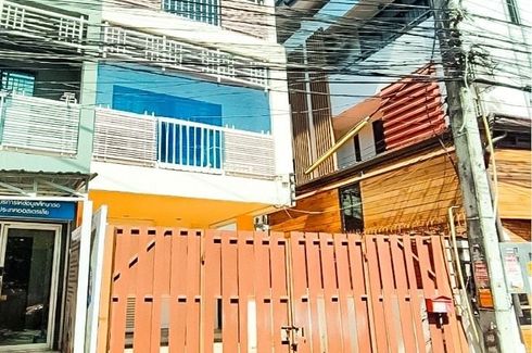 2 Bedroom Townhouse for sale in Suthep, Chiang Mai