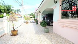 5 Bedroom House for sale in Permsub Village, Bueng, Chonburi