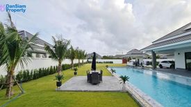 4 Bedroom Villa for sale in Cha am, Phetchaburi