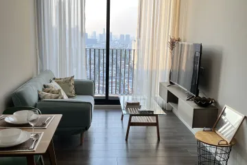 1 Bedroom Condo for rent in Whizdom Essence, Bang Chak, Bangkok near BTS Punnawithi