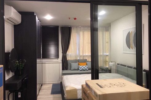 1 Bedroom Condo for rent in XT Huaikhwang, Din Daeng, Bangkok near MRT Huai Khwang