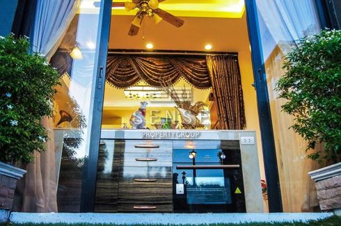 3 Bedroom Condo for sale in Phra Khanong Nuea, Bangkok near BTS Phra Khanong