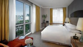 2 Bedroom Condo for rent in Marriott Mayfair - Bangkok, Langsuan, Bangkok near BTS Ratchadamri