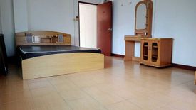 1 Bedroom Apartment for rent in Rasamee Mansion 4, Sam Sen Nai, Bangkok near BTS Saphan Kwai