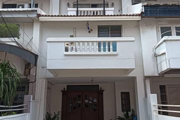 4 Bedroom Townhouse for sale in Lat Yao, Bangkok near Airport Rail Link Bang Khen