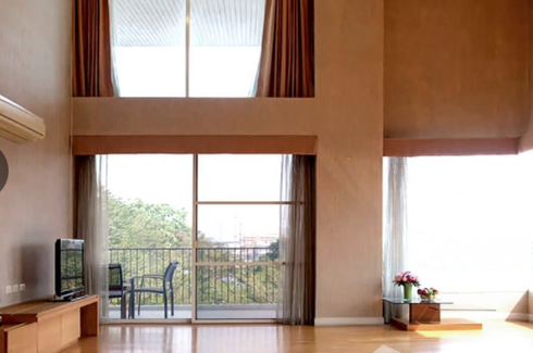 3 Bedroom Condo for sale in The Fine @ River, Bang Lamphu Lang, Bangkok near BTS Saphan Taksin