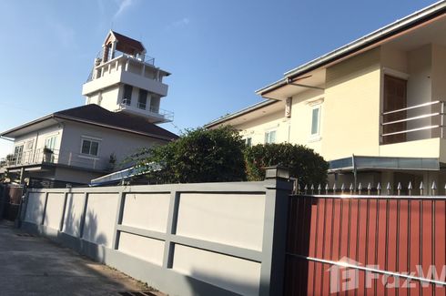 4 Bedroom Villa for rent in Lake Side Court 3, Pong, Chonburi