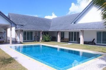 6 Bedroom Villa for sale in Takhian Tia, Chonburi