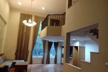 4 Bedroom Townhouse for rent in Baan Klangkrung Thonglor, Khlong Tan Nuea, Bangkok near BTS Thong Lo