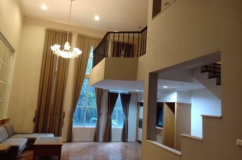 4 Bedroom Townhouse for rent in Baan Klangkrung Thonglor, Khlong Tan Nuea, Bangkok near BTS Thong Lo