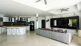 5 Bedroom Villa for sale in Bo Phut, Surat Thani