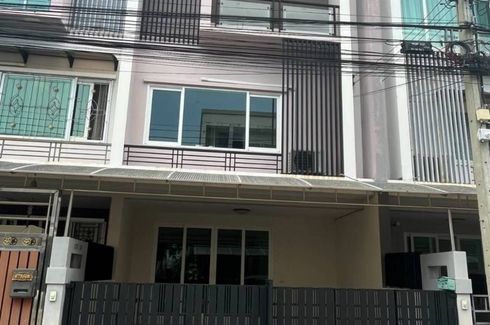 3 Bedroom House for rent in The Exclusive Pattanakarn - Ekkamai - Thonglo, Suan Luang, Bangkok near MRT Phatthanakan