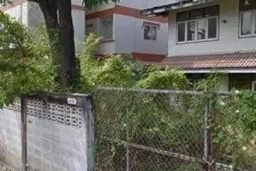 Land for sale in Khlong Tan Nuea, Bangkok