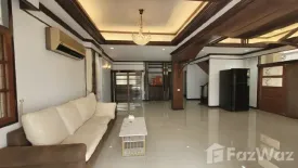 4 Bedroom House for rent in Khlong San, Bangkok near BTS Khlong San