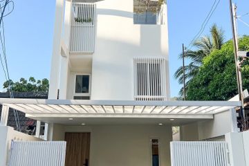 2 Bedroom House for sale in Patong, Phuket