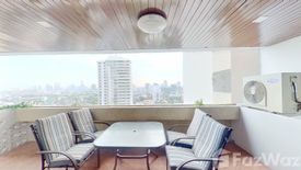4 Bedroom Condo for rent in Oriental Towers, Khlong Tan Nuea, Bangkok near BTS Thong Lo