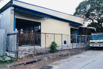 Warehouse / Factory for rent in Phlapphla, Bangkok near MRT Lat Phrao 83