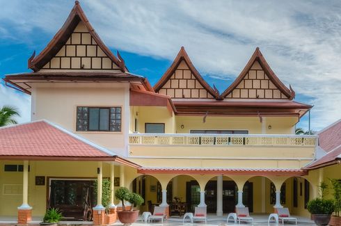 6 Bedroom House for rent in Choeng Thale, Phuket