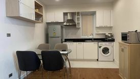 1 Bedroom Condo for rent in Baan Siri Silom, Silom, Bangkok near BTS Surasak