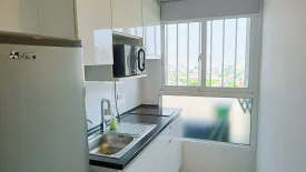 2 Bedroom Condo for sale in Bang Kapi, Bangkok near MRT Phetchaburi