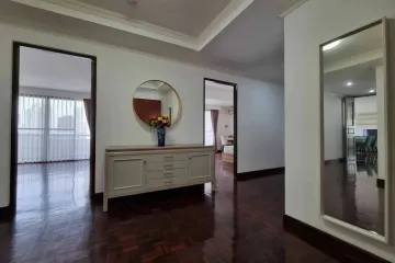 3 Bedroom Apartment for rent in Prompong Mansion, Khlong Tan Nuea, Bangkok near BTS Phrom Phong