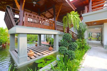 4 Bedroom House for sale in Chonburi