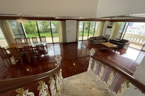 4 Bedroom Condo for rent in Charan Tower, Khlong Tan Nuea, Bangkok near BTS Phrom Phong