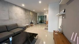 3 Bedroom Townhouse for sale in Lumpini Town Place Sukhumvit 62, Bang Chak, Bangkok