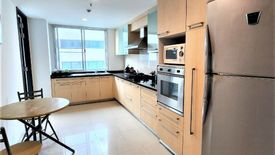 3 Bedroom Condo for rent in Sathorn Gallery Residences, Silom, Bangkok near BTS Surasak