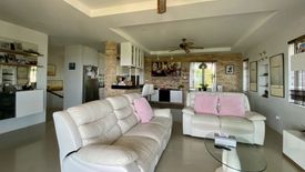 3 Bedroom Villa for sale in Chalong, Phuket