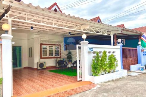 2 Bedroom House for sale in Nong Pla Lai, Chonburi