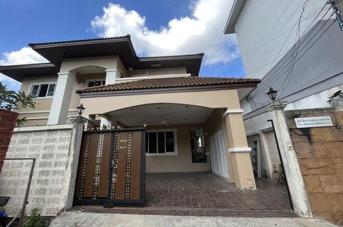 6 Bedroom House for sale in Phra Khanong Nuea, Bangkok near BTS Phra Khanong