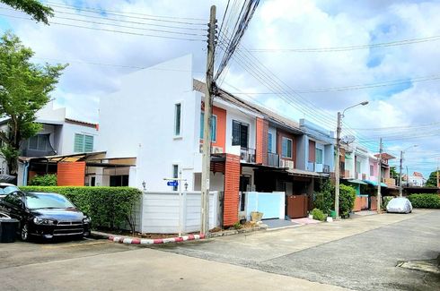 4 Bedroom Townhouse for sale in Areeya The Color 2 Lat Pla Khao, Chorakhe Bua, Bangkok