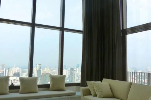 2 Bedroom Condo for sale in The Emporio Place, Khlong Tan, Bangkok near BTS Phrom Phong