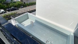 4 Bedroom House for rent in Khlong Tan Nuea, Bangkok