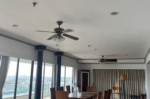 2 Bedroom Condo for sale in Riverside Villa Condominium 1, Bang Khlo, Bangkok