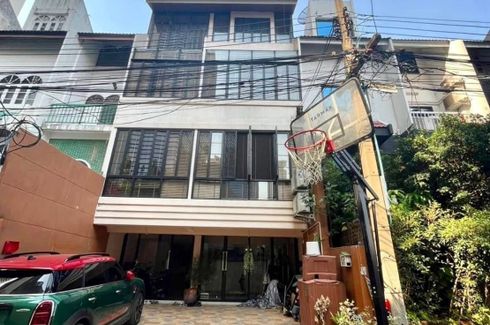 3 Bedroom House for sale in Langsuan, Bangkok near BTS Ratchadamri