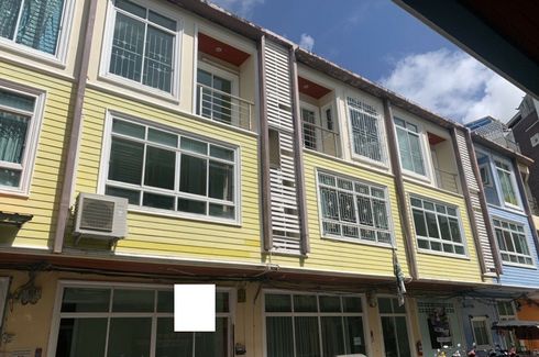3 Bedroom Townhouse for sale in Moo Baan Kasem Sap, Patong, Phuket