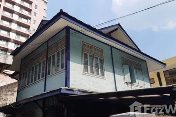 3 Bedroom House for sale in Silom, Bangkok near BTS Chong Nonsi