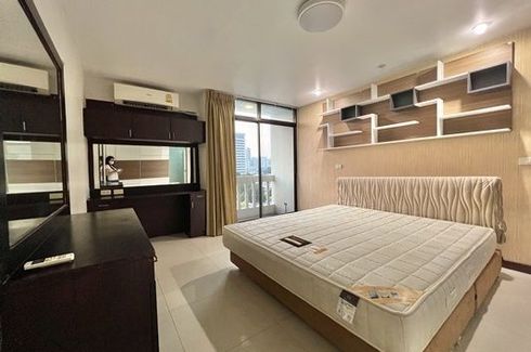 1 Bedroom Condo for sale in J.C. Tower, Khlong Tan Nuea, Bangkok near BTS Saphan Kwai