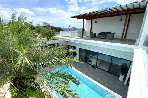 3 Bedroom Villa for sale in The Menara Hill, Si Sunthon, Phuket
