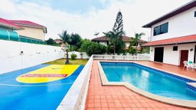 4 Bedroom House for sale in paradise villa 1, Na Kluea, Chonburi