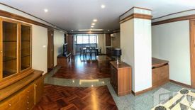 2 Bedroom Condo for rent in United Tower, Khlong Tan Nuea, Bangkok near BTS Thong Lo