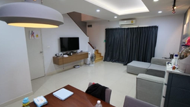 3 Bedroom Townhouse for sale in iField Bangna, Dokmai, Bangkok